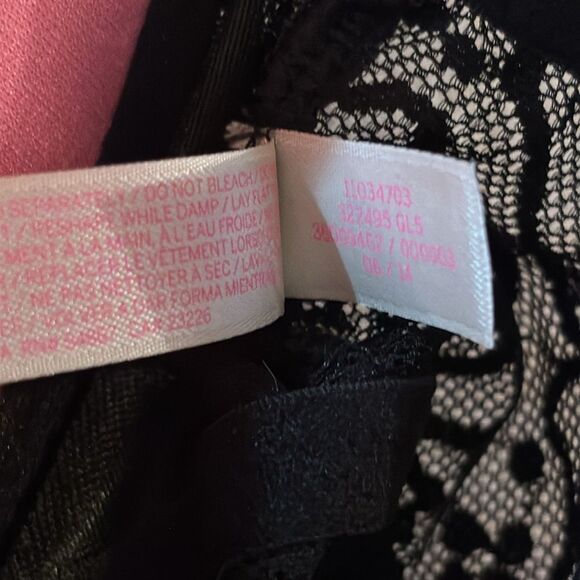 PINK Victoria's Secret Black Lace Underwire Bralette. Sz medium. - Picture 11 of 11
